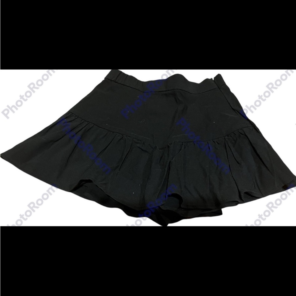 Zara extra small black skort.